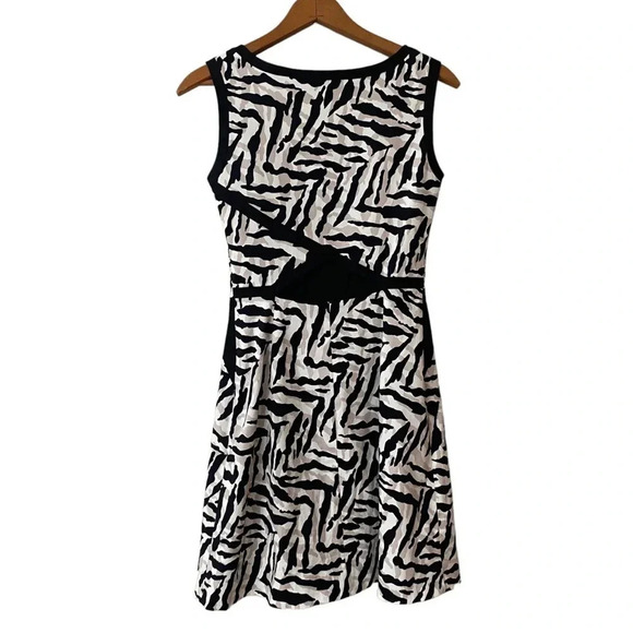 Karen Millen Zebra Print Cutout Back Dress 4 Black White Bodycon Cocktail - Picture 9 of 15